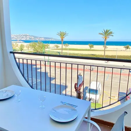 Estudio Frente Al Mar *